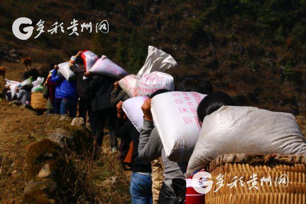 贵州长顺 抢救自然遗产，村民在行动